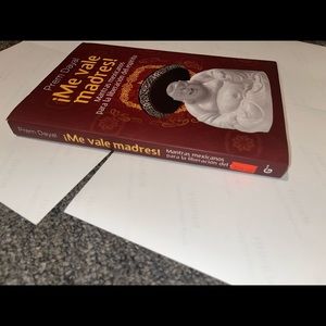 LIBRO EN ESPAÑOL. Me vale madres, Prem Dayal